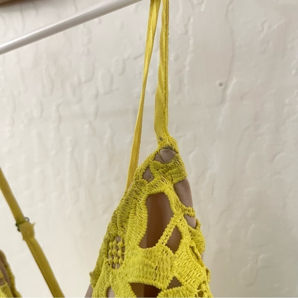 Lovers and Friends Above Knee Bellini Neon Yellow Lace Eyelet Small - Picture 4 of 14